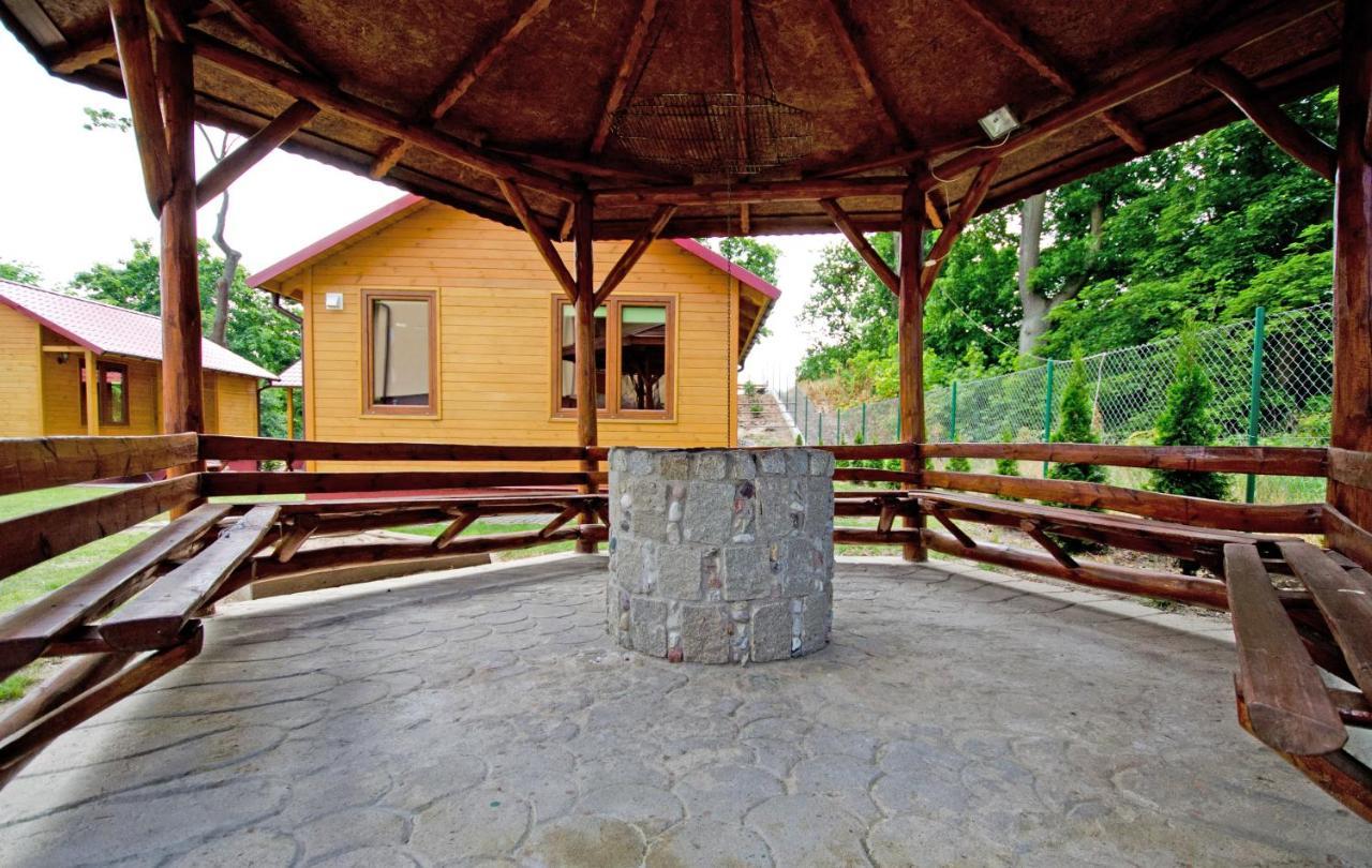 Jantar Pokoje I Domki U Reni Exteriör bild